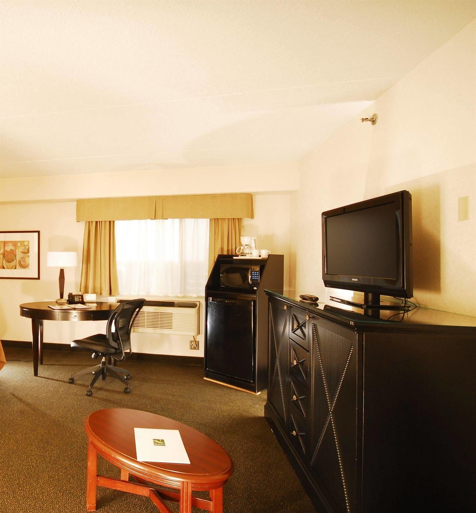 Hotel Courtyard By Marriott Regina Downtown Exterior foto